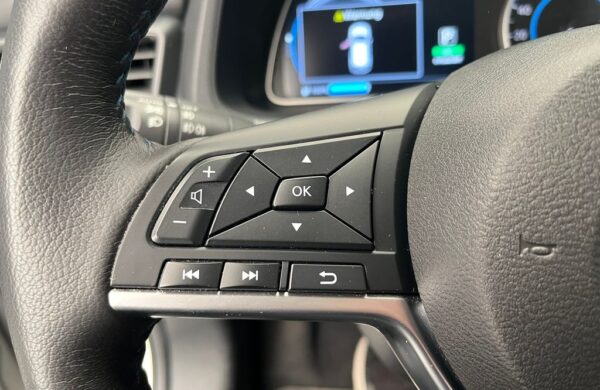 Nissan Leaf 40 kWh N-Connecta 92,5% SoH, nabídka cf405037-447d-49d9-be95-93131824d8d9