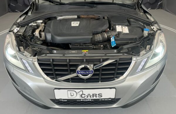 Volvo XC60 D3 MOMENTUM manuál, nabídka dea7ea50-6016-4213-b2eb-d997934badf8