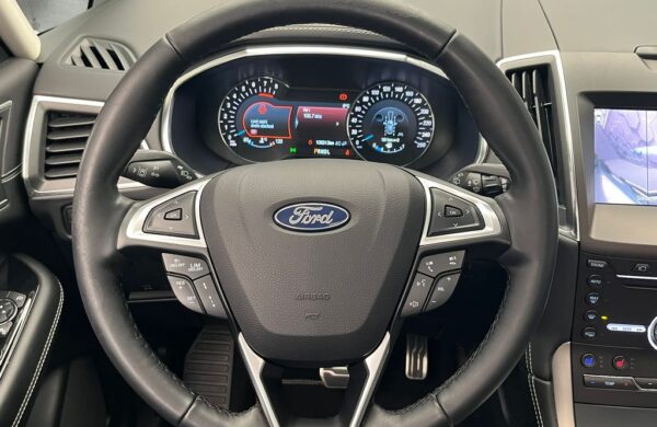 Ford S-Max 2,5 FHEV Vignale 140KW  7 míst, nabídka 4e34cf09-dda2-47a4-aa2c-0173ef8cf030