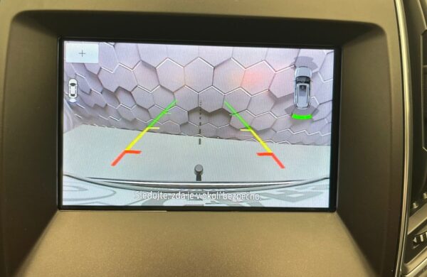 Ford S-Max 2,5 FHEV Vignale 140KW  7 míst, nabídka 4e34cf09-dda2-47a4-aa2c-0173ef8cf030