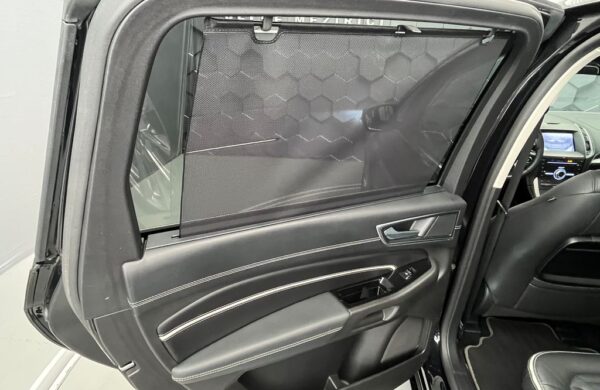 Ford S-Max 2,5 FHEV Vignale 140KW  7 míst, nabídka 4e34cf09-dda2-47a4-aa2c-0173ef8cf030