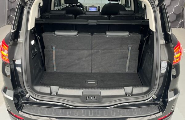 Ford S-Max 2,5 FHEV Vignale 140KW  7 míst, nabídka 4e34cf09-dda2-47a4-aa2c-0173ef8cf030