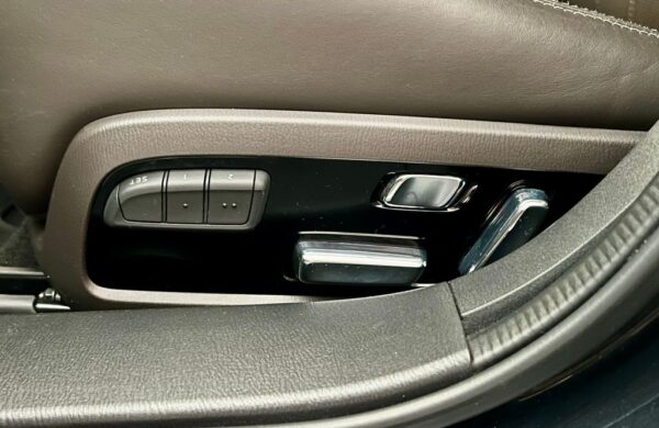 Mazda 6 2,5i SKYACTIV-G  Sports-Line, nabídka 3dfcbfaa-5a69-4244-bce7-f0e322e12772
