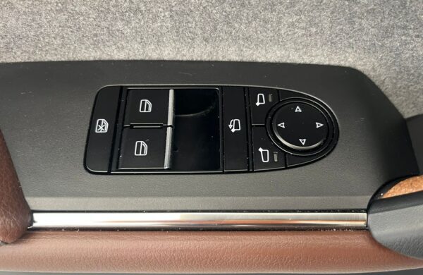 Mazda MX-30 e-SKYACTIV EV AD`VANTAGE, nabídka b7b8feea-0890-4ad7-9bfe-a31de978cc5d