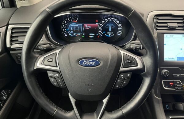 Ford Mondeo 2,0 Titanium LED Dynamic, nabídka f2d981b4-1791-46bc-a16e-a2e0c6688914
