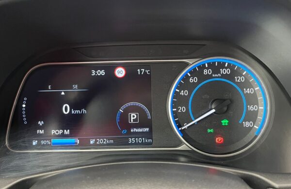 Nissan Leaf N-Connecta, nabídka 05f999cd-2821-448d-9df3-da3e28c49fd3