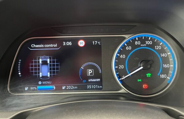 Nissan Leaf N-Connecta, nabídka 05f999cd-2821-448d-9df3-da3e28c49fd3