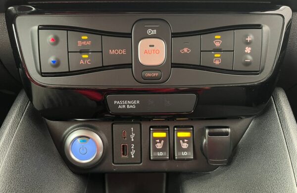 Nissan Leaf N-Connecta, nabídka 05f999cd-2821-448d-9df3-da3e28c49fd3