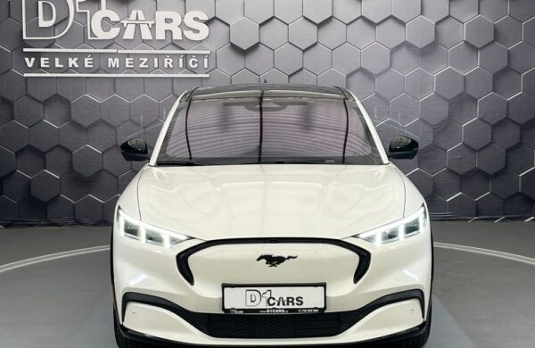 Ford Mustang Mach-E Standard Range AWD, SoH 93,1 %, nabídka b2f79001-c830-44bc-8ce4-60faf976bcb0