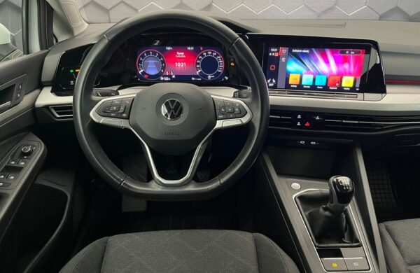 Volkswagen Golf 1.5 TSi, 96 KW Life, nabídka 4a592913-64db-4f70-9752-b99427bda83d