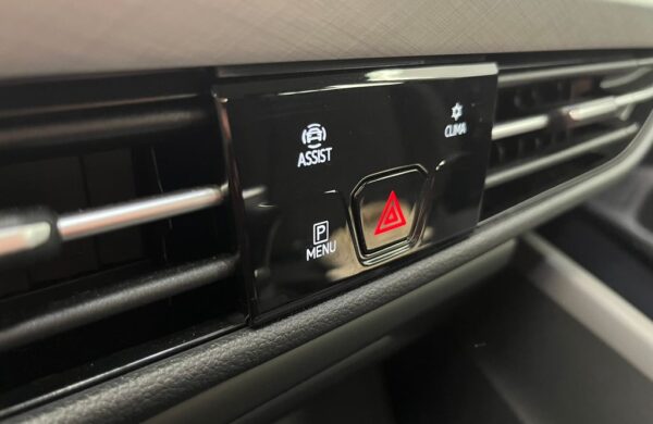 Volkswagen Golf 1.5 TSi, 96 KW Life, nabídka 4a592913-64db-4f70-9752-b99427bda83d