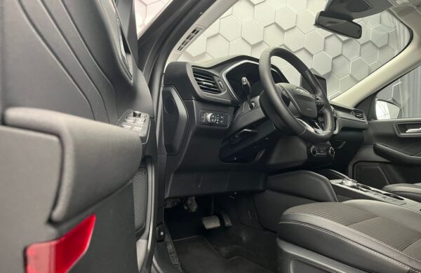 Ford Kuga 2.5 Duratec HEV TITANIUM X, nabídka 821e9ae8-75f1-41ed-af13-eb603c95347a