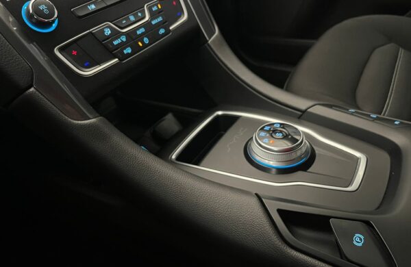 Ford Mondeo 2.0 EcoBlue, Tažné, Kamera, nabídka 71b2842d-84af-488a-bbce-5b8b4dd3f73c
