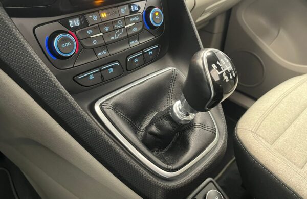Ford Tourneo Connect 1,5 EcoBlue 88 kw, L2, 7 míst, nabídka 27e82168-8a81-4e1d-b647-9c18dd29ddb6