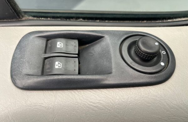 Opel Vivaro 2.0 CDTi, Cebia, Koupeno ČR, nabídka d400ae96-8029-496e-b029-85dd755f5bf2