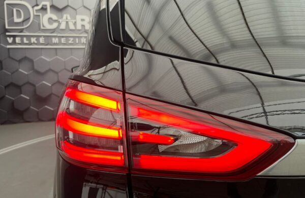 Ford S-Max 2.5 Duratec FHEV ST-LINE, nabídka 8101628f-7747-48b1-b591-18fd458989e4