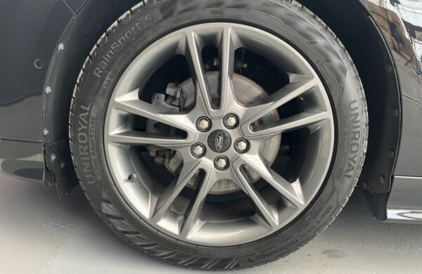 Ford S-Max 2.5 Duratec FHEV ST-LINE, nabídka 8101628f-7747-48b1-b591-18fd458989e4