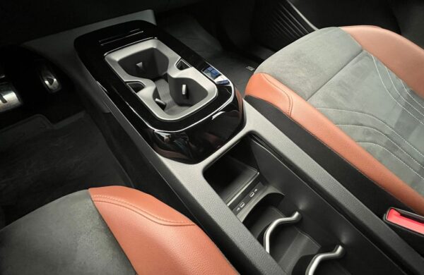 Volkswagen ID.5 Pro 150kW / ALU 20″ SoH 95.6%, nabídka dbf68598-a4a8-40b9-af4e-982fbe8b03ee
