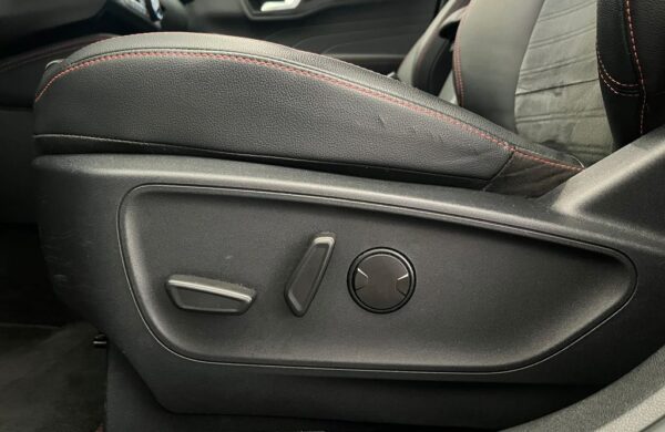 Ford Kuga 2.5 HEV 4×4  ST-LINE X, nabídka 682ebb19-d39b-4d62-a4c4-54c9d416f661
