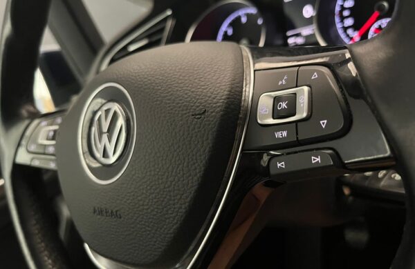 Volkswagen Touran Comfortline  2.0 TDI 110KW, nabídka 34bbf71e-57e0-46f8-bbb0-559949d2b0ca