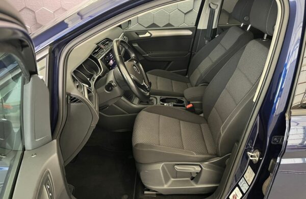 Volkswagen Touran Comfortline  2.0 TDI 110KW, nabídka 34bbf71e-57e0-46f8-bbb0-559949d2b0ca