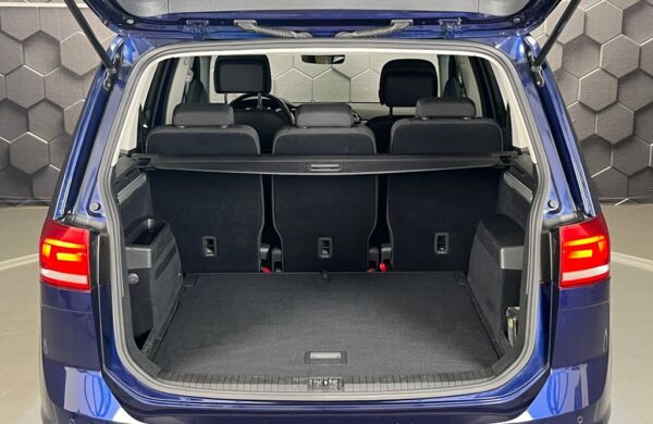Volkswagen Touran Comfortline  2.0 TDI 110KW, nabídka 34bbf71e-57e0-46f8-bbb0-559949d2b0ca