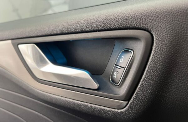 Ford Kuga 2.5 Duratec HEV TITANIUM, nabídka 6d2e6a4c-58c9-4abd-b25d-a01eb1d742b1
