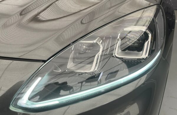 Ford Kuga 2.5 Duratec HEV TITANIUM, nabídka 6d2e6a4c-58c9-4abd-b25d-a01eb1d742b1