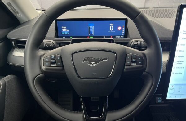 Ford Mustang Mach-E Standard Range, SoH 94,5 %, nabídka c2706afc-2ff5-4797-9719-a0b0663e3764