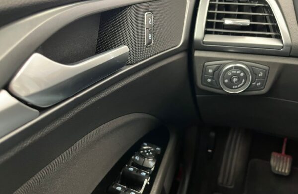 Ford Mondeo 2.0 TDCi Titanium manuál Cebia, nabídka 457f49fa-e8ad-464a-b850-5e753656fd26