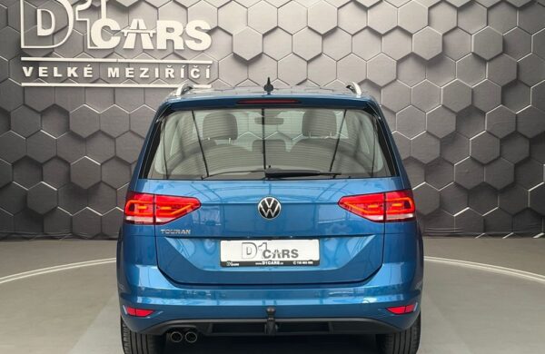 Volkswagen Touran 2.0 TDI  Highline  Webasto, nabídka eb2735cc-8aa2-45c5-bb09-9a59a6eca0b3