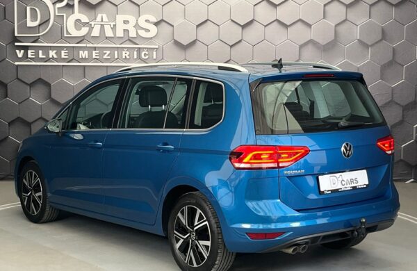 Volkswagen Touran 2.0 TDI  Highline  Webasto, nabídka eb2735cc-8aa2-45c5-bb09-9a59a6eca0b3