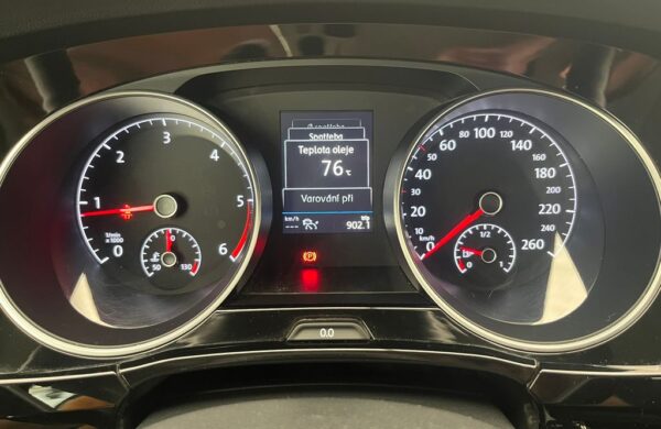 Volkswagen Touran 2.0 TDI  Highline  Webasto, nabídka eb2735cc-8aa2-45c5-bb09-9a59a6eca0b3