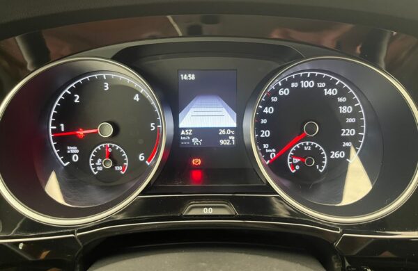 Volkswagen Touran 2.0 TDI  Highline  Webasto, nabídka eb2735cc-8aa2-45c5-bb09-9a59a6eca0b3