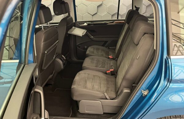 Volkswagen Touran 2.0 TDI  Highline  Webasto, nabídka eb2735cc-8aa2-45c5-bb09-9a59a6eca0b3