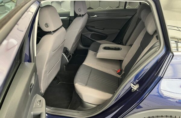 Volkswagen Golf Alltrack 2.0 TDI 147kW 4Motion, nabídka 19c6434c-6d99-4103-bb95-6465644e1751