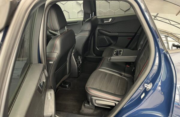 Ford Kuga 2,0 EB ST-Line 140kW AWD, nabídka 4eefa956-b557-4097-b8c1-e3d4f8500cd1