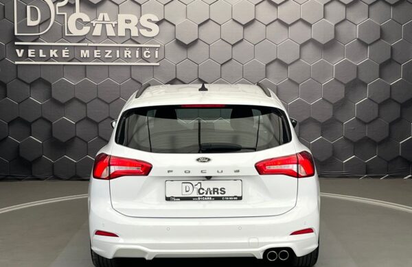Ford Focus 2.0 EB ST-Line  manuál, nabídka 6e59c723-c775-49b9-871b-0b8e0e5b8923