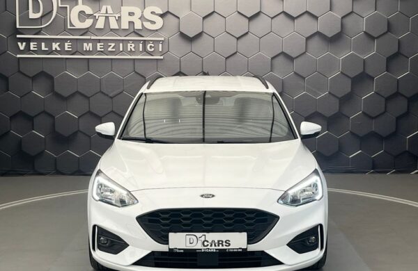 Ford Focus 2.0 EB ST-Line  manuál, nabídka 6e59c723-c775-49b9-871b-0b8e0e5b8923