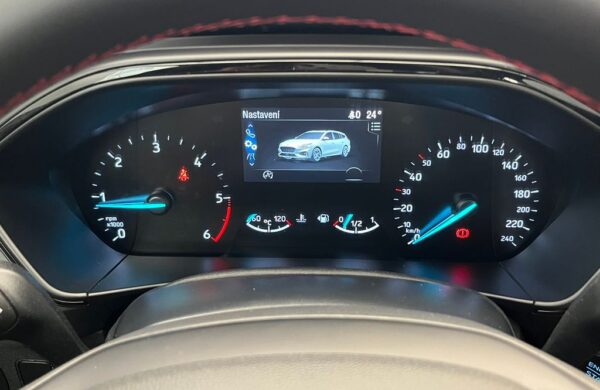 Ford Focus 2.0 EB ST-Line  manuál, nabídka 6e59c723-c775-49b9-871b-0b8e0e5b8923