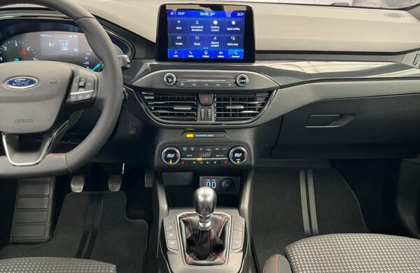 Ford Focus 2.0 EB ST-Line  manuál, nabídka 6e59c723-c775-49b9-871b-0b8e0e5b8923