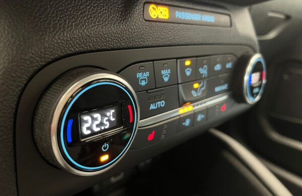Ford Kuga 2,0 EB  140 kW AWD Titanium, nabídka 8bc8bd97-0b57-4224-99bc-00af455f691b