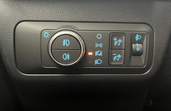 Ford Kuga 2,0 EB  140 kW AWD Titanium, nabídka 8bc8bd97-0b57-4224-99bc-00af455f691b