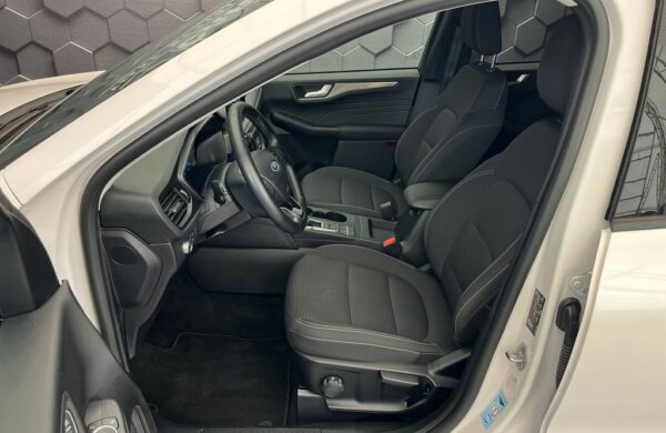 Ford Kuga 2,0 EB  140 kW AWD Titanium, nabídka 8bc8bd97-0b57-4224-99bc-00af455f691b