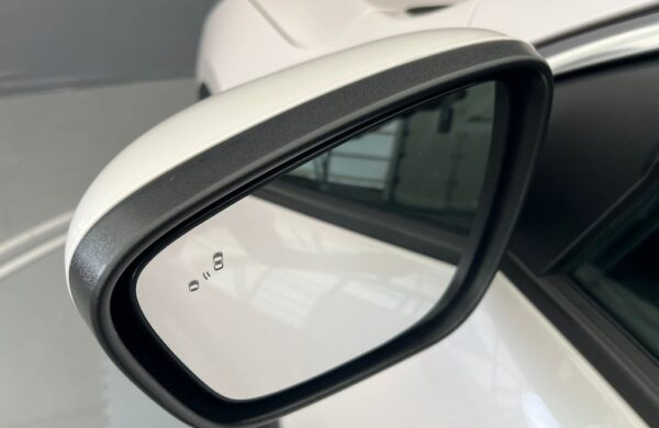 Ford Kuga 2,0 EB  140 kW AWD Titanium, nabídka 8bc8bd97-0b57-4224-99bc-00af455f691b