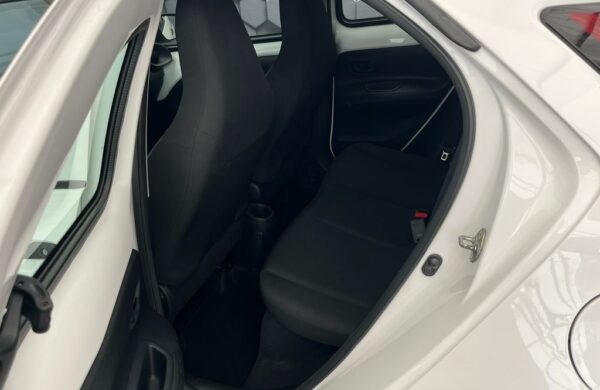 Toyota Aygo X 1.0 VVT-i 53 kW, nabídka e2f094eb-dfb2-4d09-b776-8431e7f51224