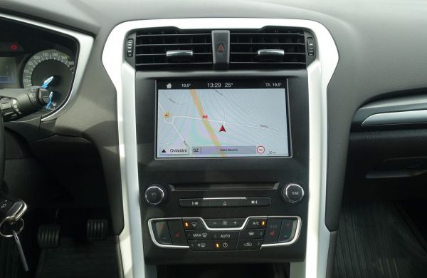 Volkswagen Passat 2.0 TDI 110kW BMT DSG Comfortl, nabídka e62a6bd9-d308-4675-a124-e37ff2162277