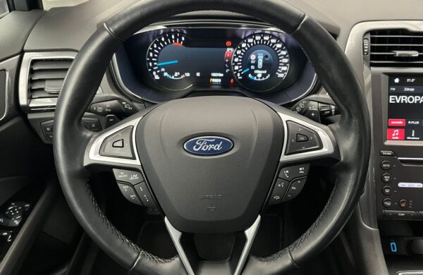 Ford Mondeo 2.0 EB Titanium AWD Cebia, nabídka 21724114-6e0f-4a8f-9646-ea93d965db2e