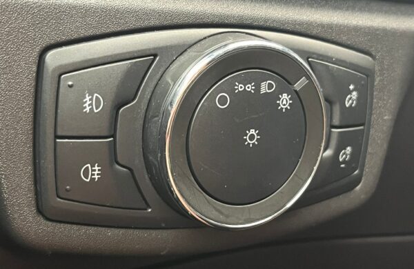 Ford Mondeo 2.0 EB 140 kW Titanium servis, nabídka 860bc045-0402-40ec-98dc-12e3aed026b6
