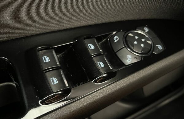 Ford Mondeo 2.0 EB 140 kW Titanium servis, nabídka 860bc045-0402-40ec-98dc-12e3aed026b6